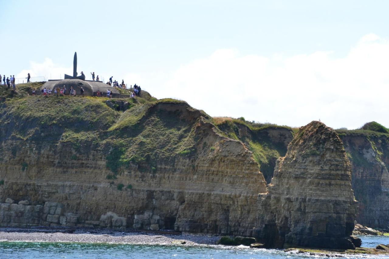 Gite "Au P'Tit Tourois" De Plain-Pied Tout Confort Avec Veranda Proche D'Omaha Beach Et De Bayeux Accueillant Les Animaux Eksteriør bilde