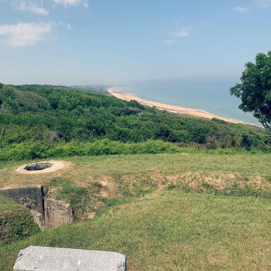Gite "Au P'Tit Tourois" De Plain-Pied Tout Confort Avec Veranda Proche D'Omaha Beach Et De Bayeux Accueillant Les Animaux Eksteriør bilde